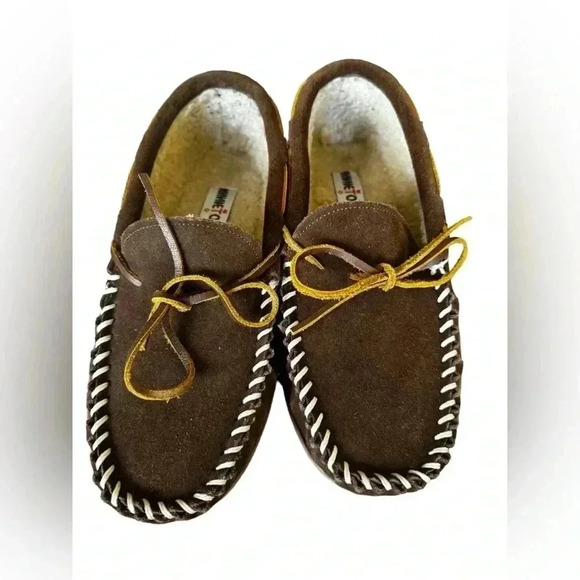 Minnetonka Moccasin Slipper With Rubber Soles Size 8 - Picture 9 of 13